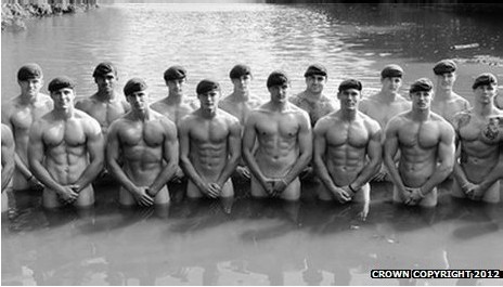 英海军陆战队集体拍<em>裸照</em> 身材让女友骄傲--江西