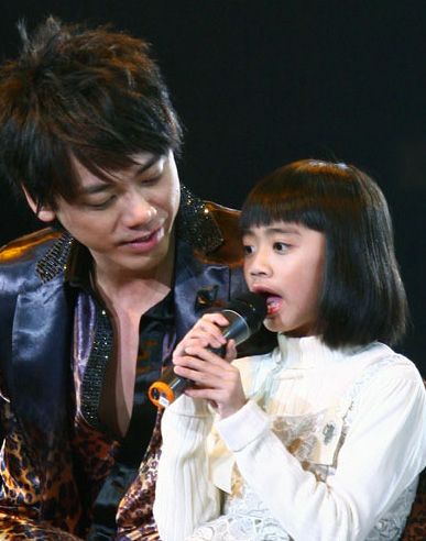 <em>阿信&女儿</em>+小丸子