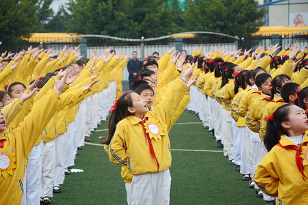 赣州章贡区中小学启动培育和践行社会主义核心