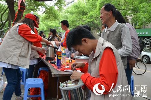 南昌东湖区成立党员志愿者服务联盟 搭建服务