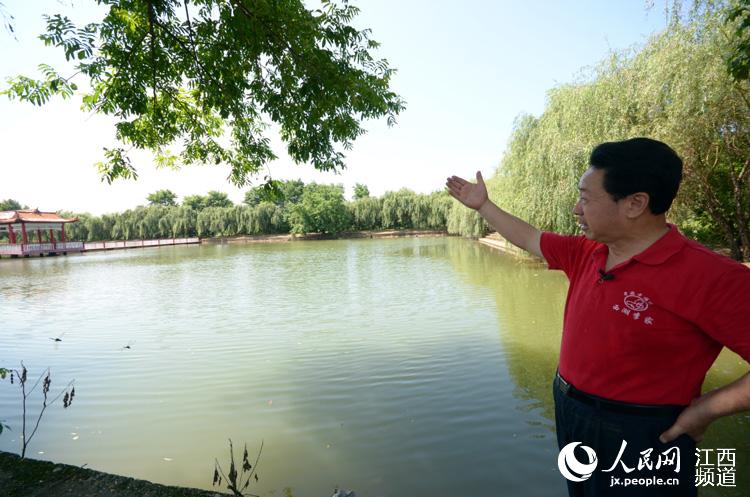 南昌退休市长:返乡当农民 带领村民建设新农村