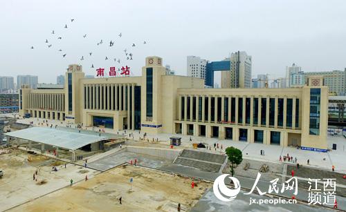 车站西站房进,出站口将封闭改造,西站房只办理南昌一九江方向动车组的图片