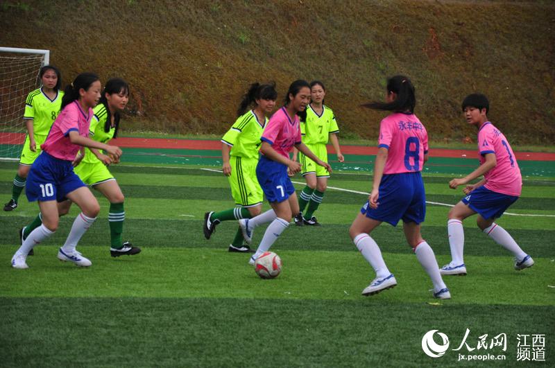 培养兴趣 弘扬精神 上饶校园足球赛中国最美乡