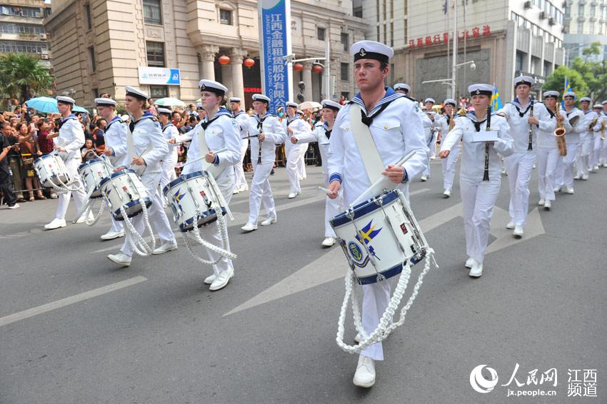 高清图:11支国外军乐团参演 第五届南昌国际军乐节开幕