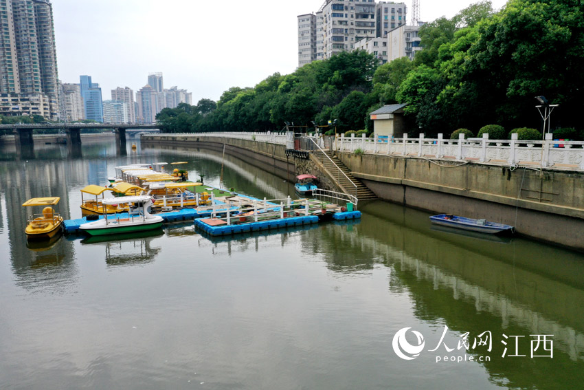 ������ˮ���ϲ������ĸ��ӻ����ڿա��������� ʱ���㣩