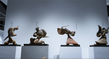 2021景德镇国际陶瓷艺术双年展开幕