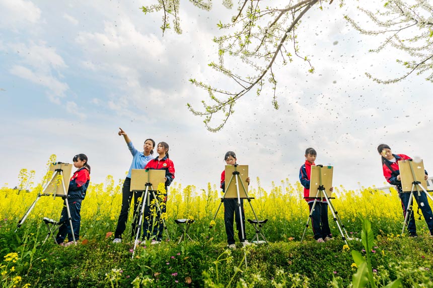 ��ʦ���캢�����ڻ���д��������ï��