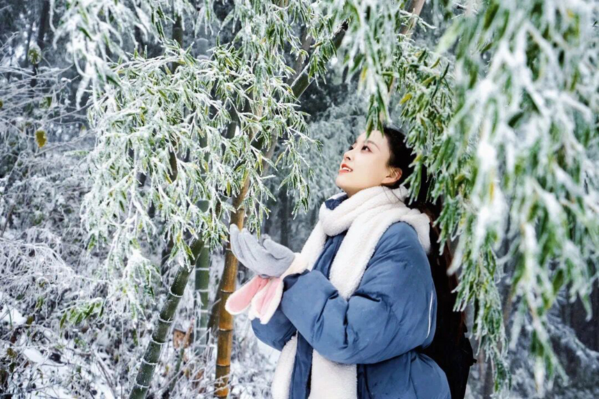 江西明月山迎瑞雪 地方供图