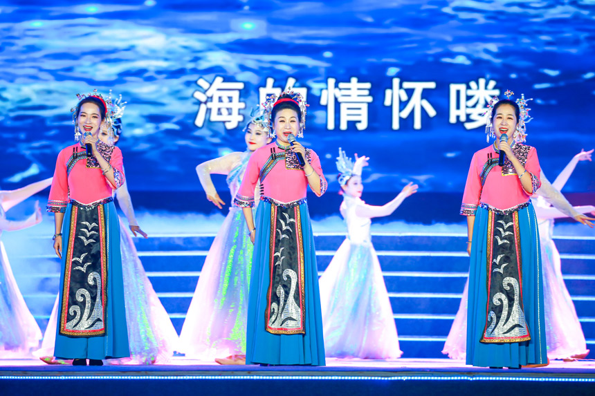 2023中国原生民歌节闭幕式现场。