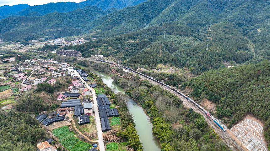 航拍城門站。張海根攝