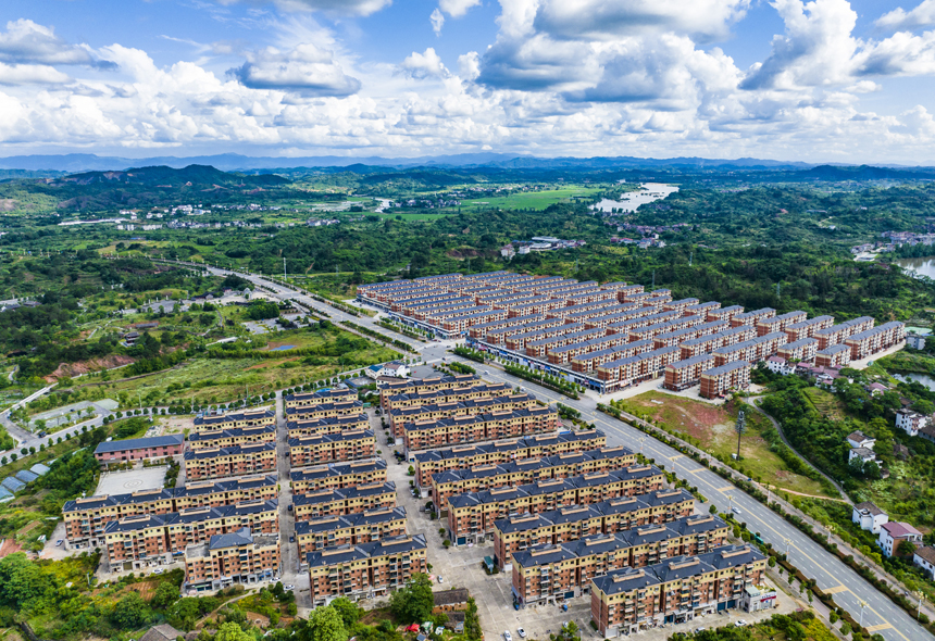 5月23日，南豐縣水南村，民居、田園、道路、河流等相映成趣，構成了一幅美麗的新農村田園畫卷。謝東攝