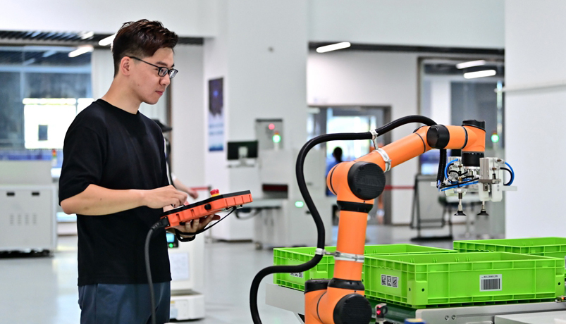 江西赣州：新质生产力赋能专精特新企业发展