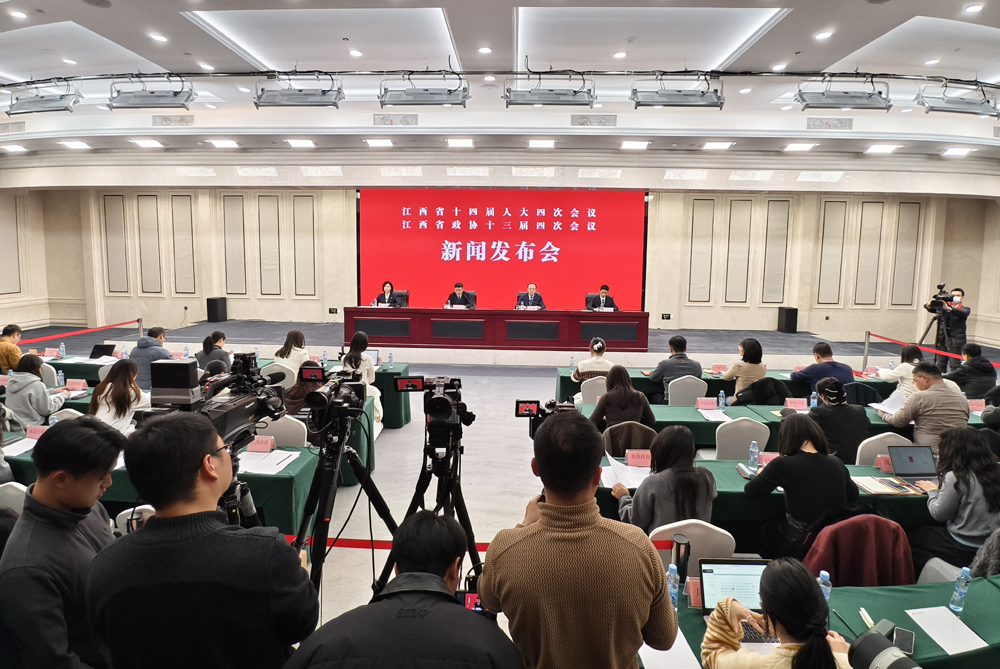 2026年江西省两会新闻发布会在南昌举行。人民网记者 时雨摄