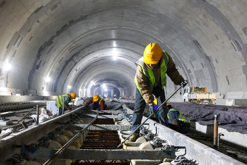 施工现场。叶深文摄