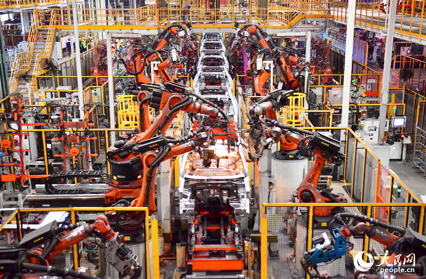 从“跟跑”迈向“领跑”江西产业集群如何跑出发展“加速度”?(图1)