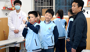 江西南豐：近視防控進校園