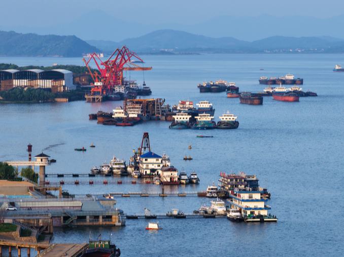 鄱阳湖水运忙